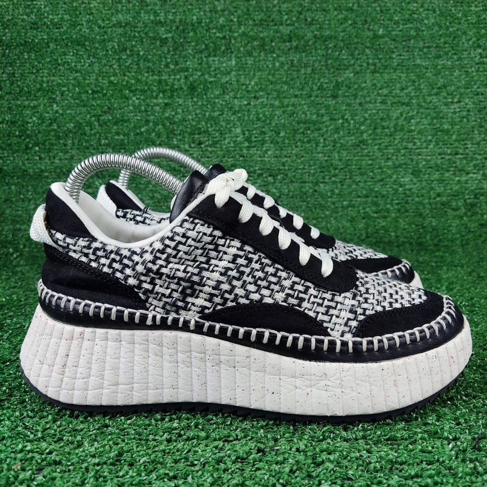 Universal Thread Sneakers Womens 7 Black White Woven Platform Whipstitch